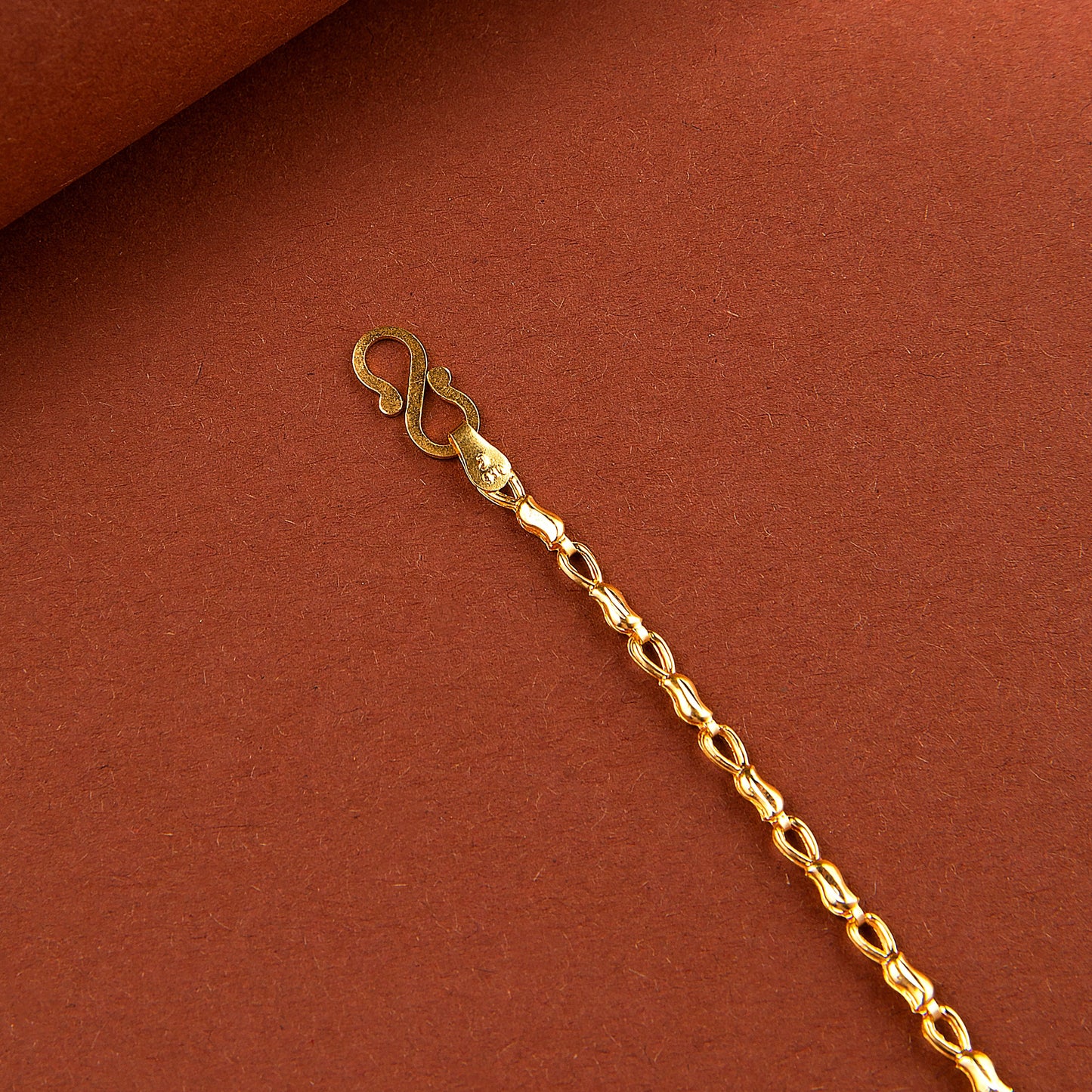 22KT Madhubala Chain