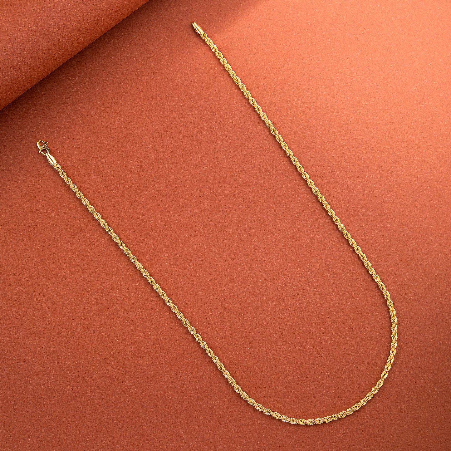 22KT Hemalatha Chain