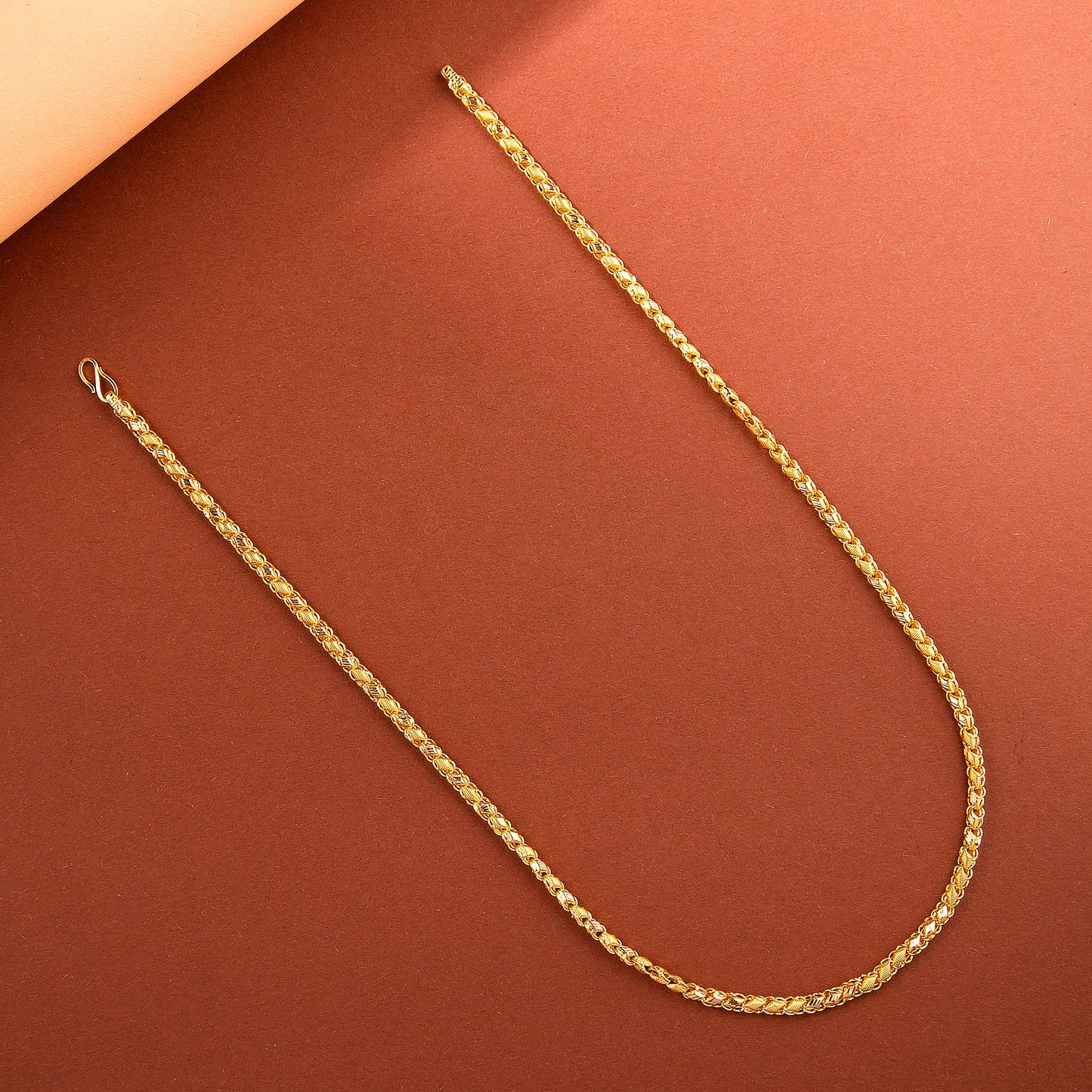 22KT Renuka Chain