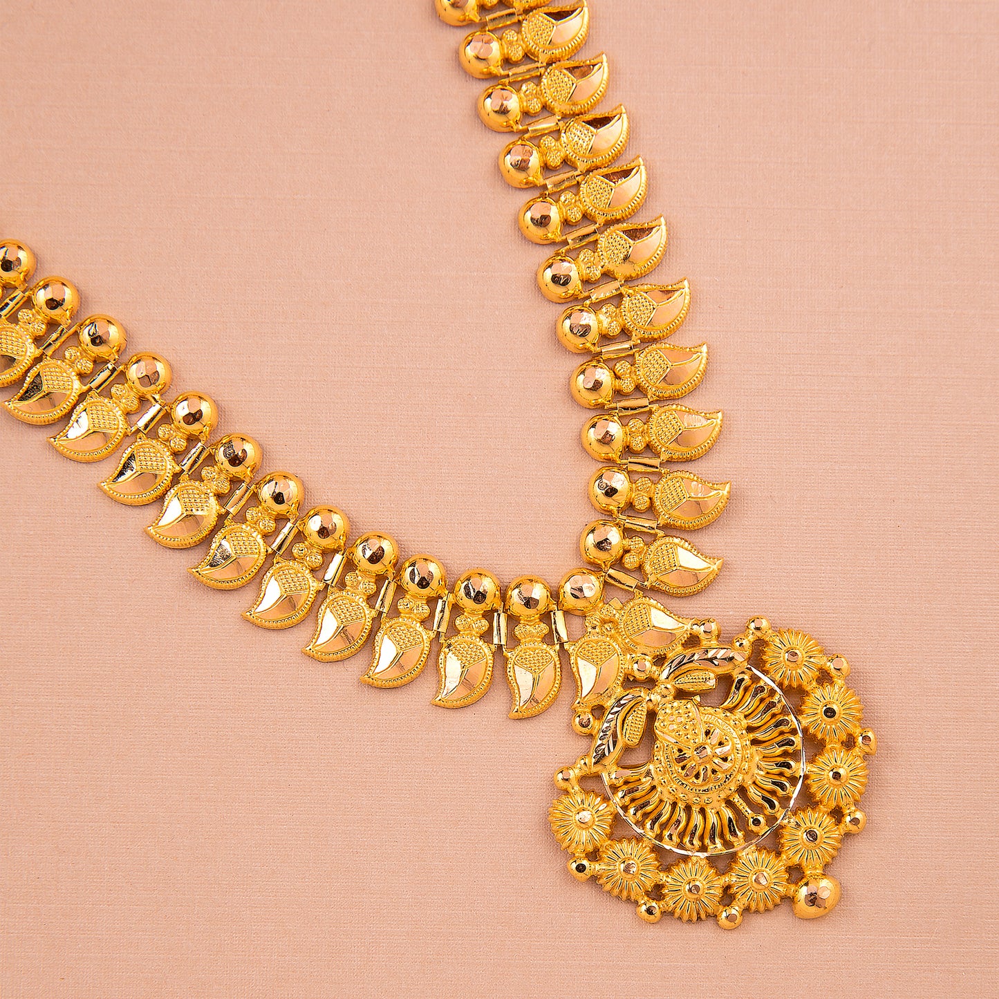 22KT Anupama Kerala Necklace