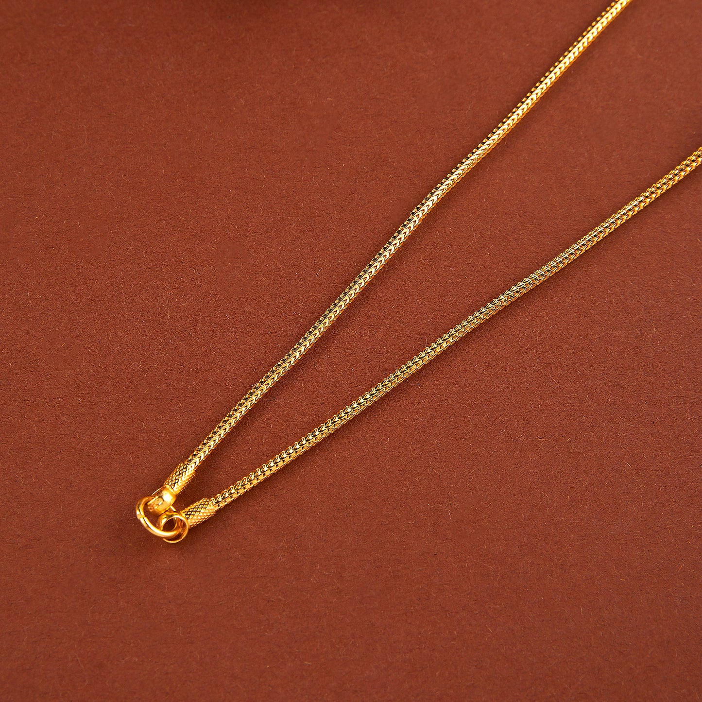 22KT Melanie Chain peacock ball