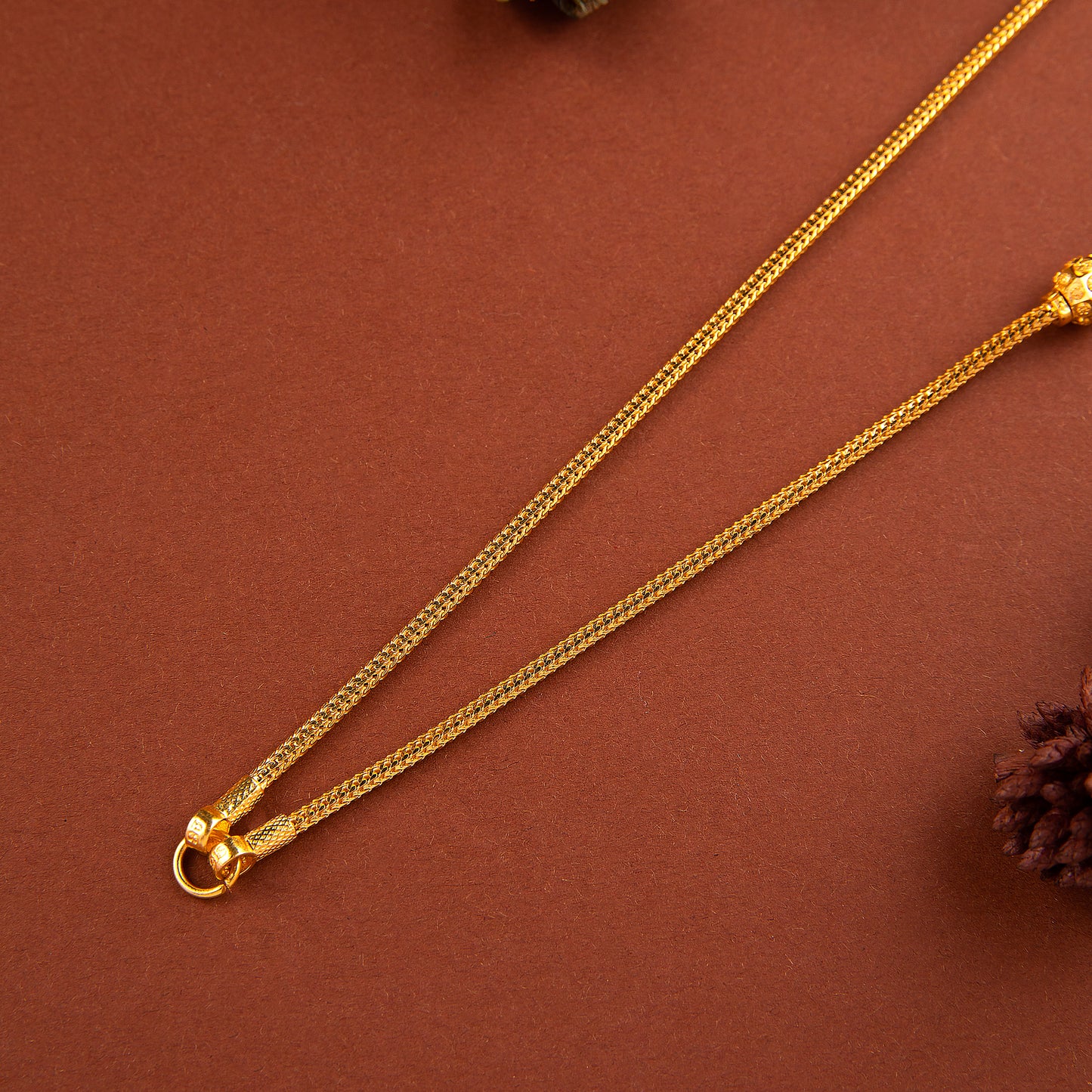 22KT Brooke Chain peacock ball