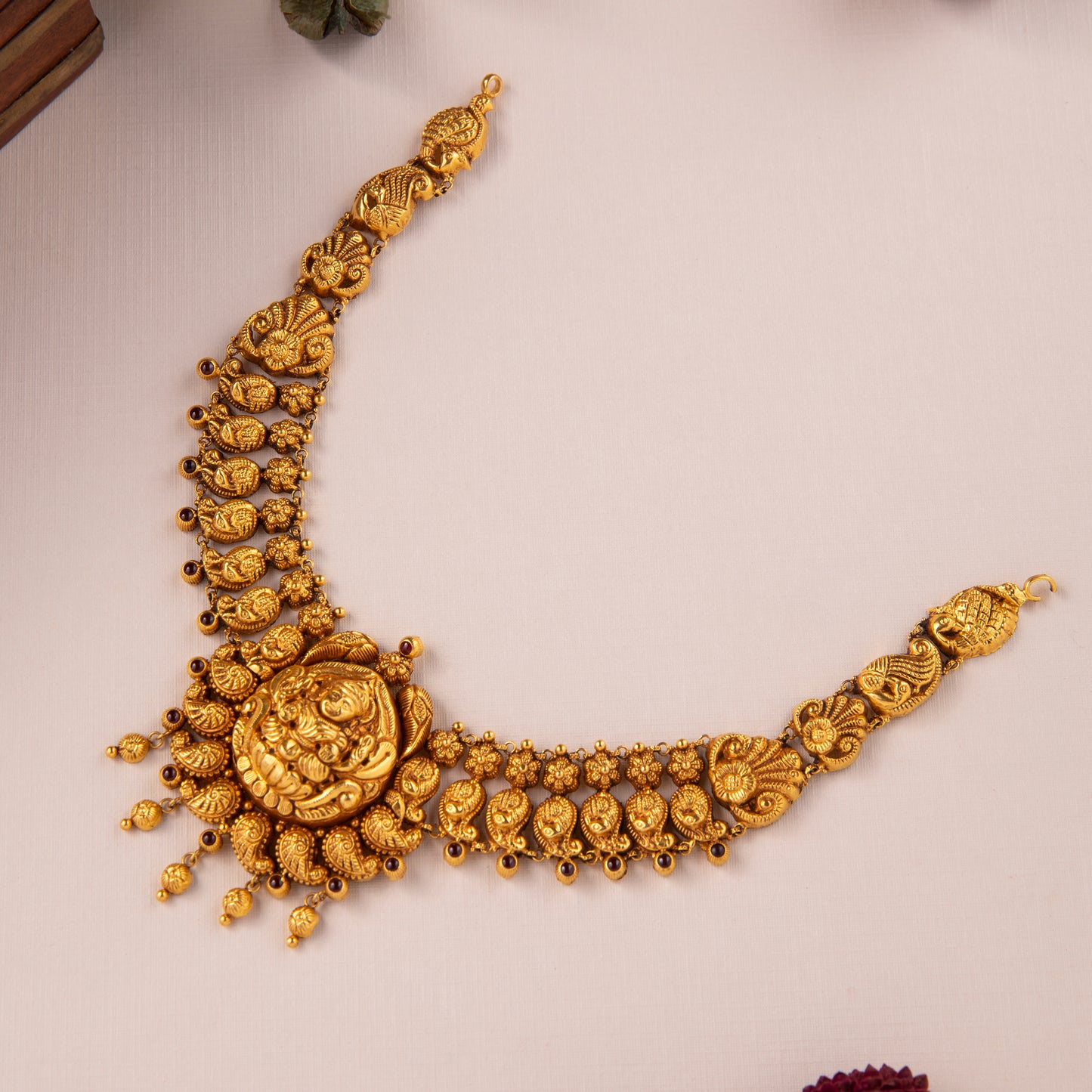 22KT SarahAntique Necklace