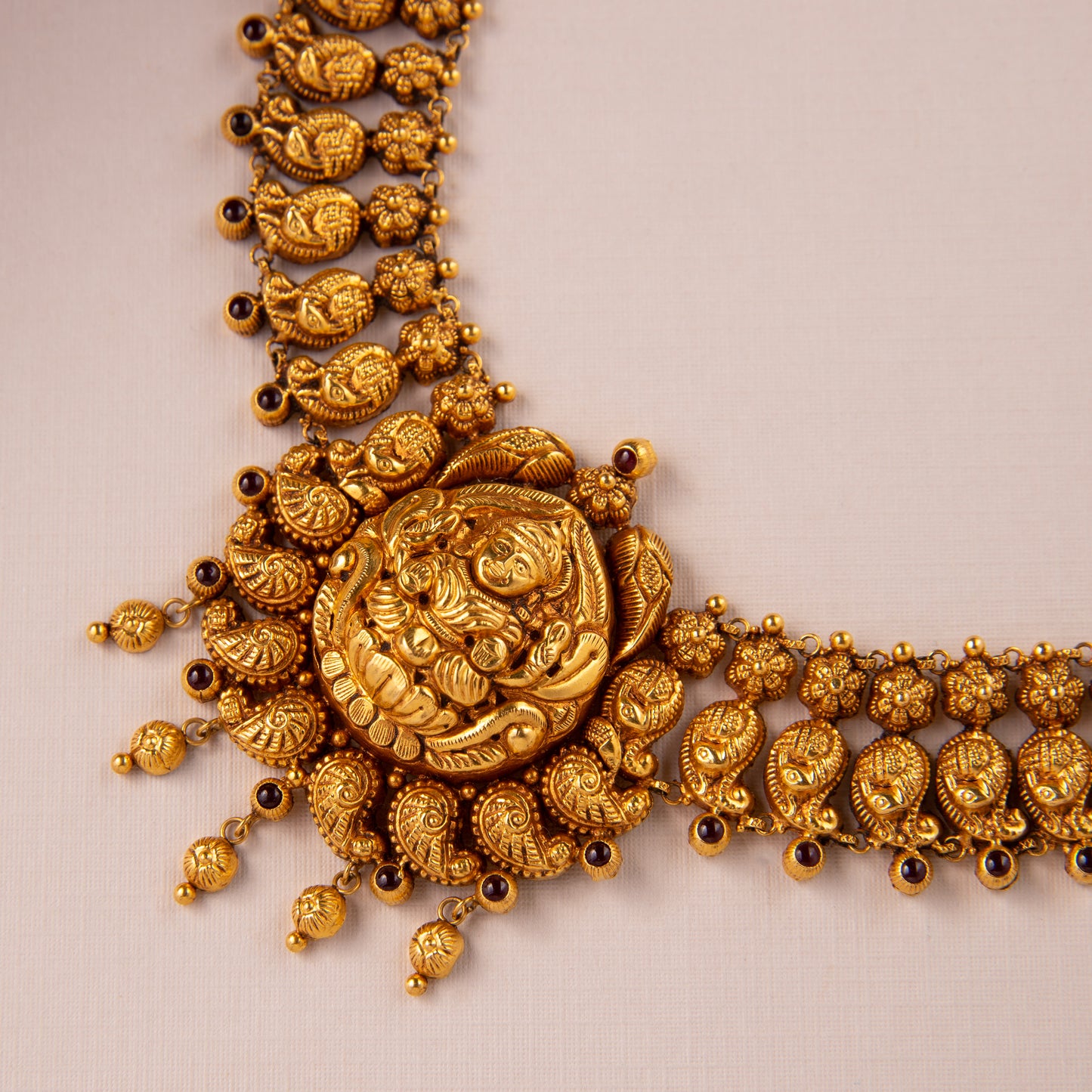 22KT SarahAntique Necklace