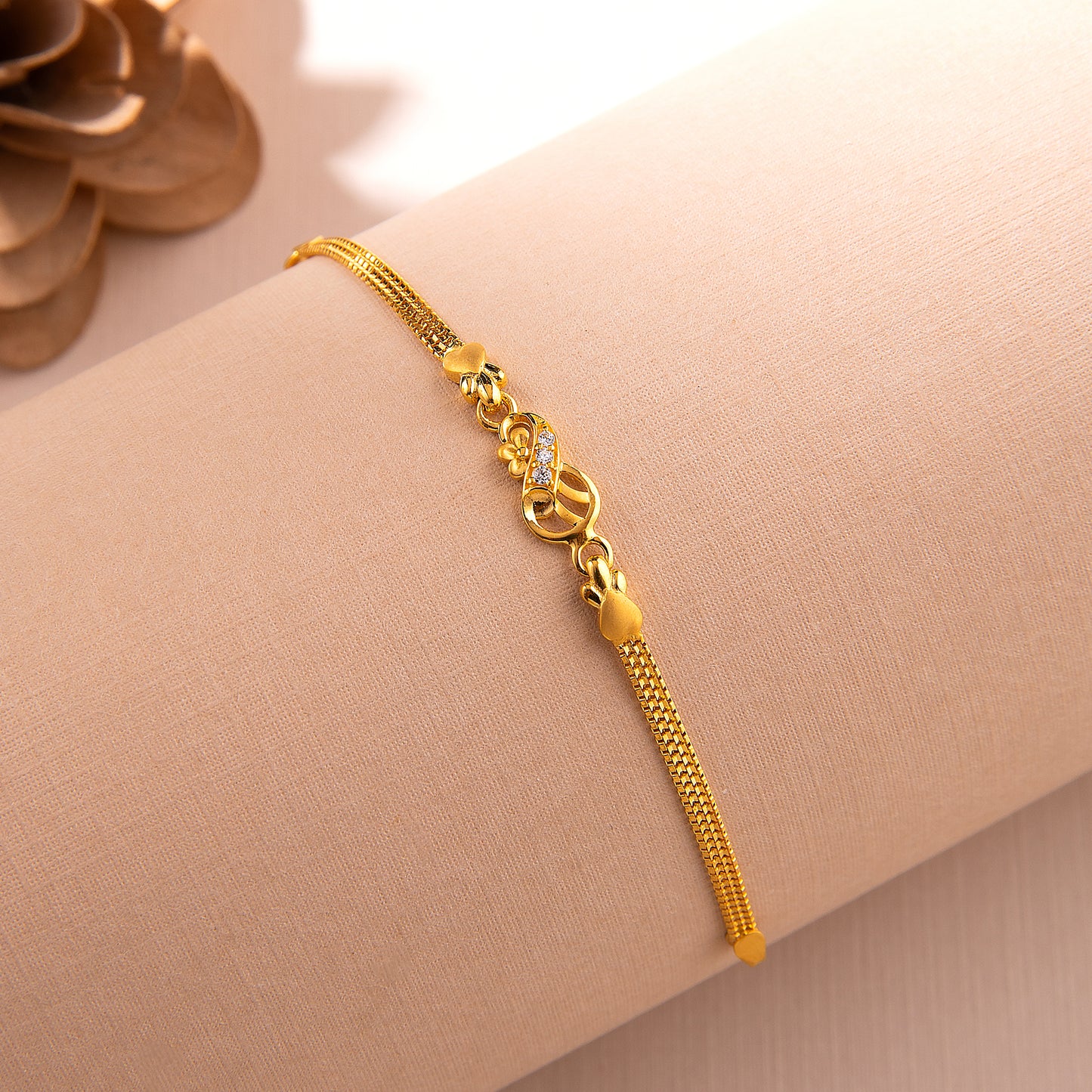 22KT Naomi Bracelet