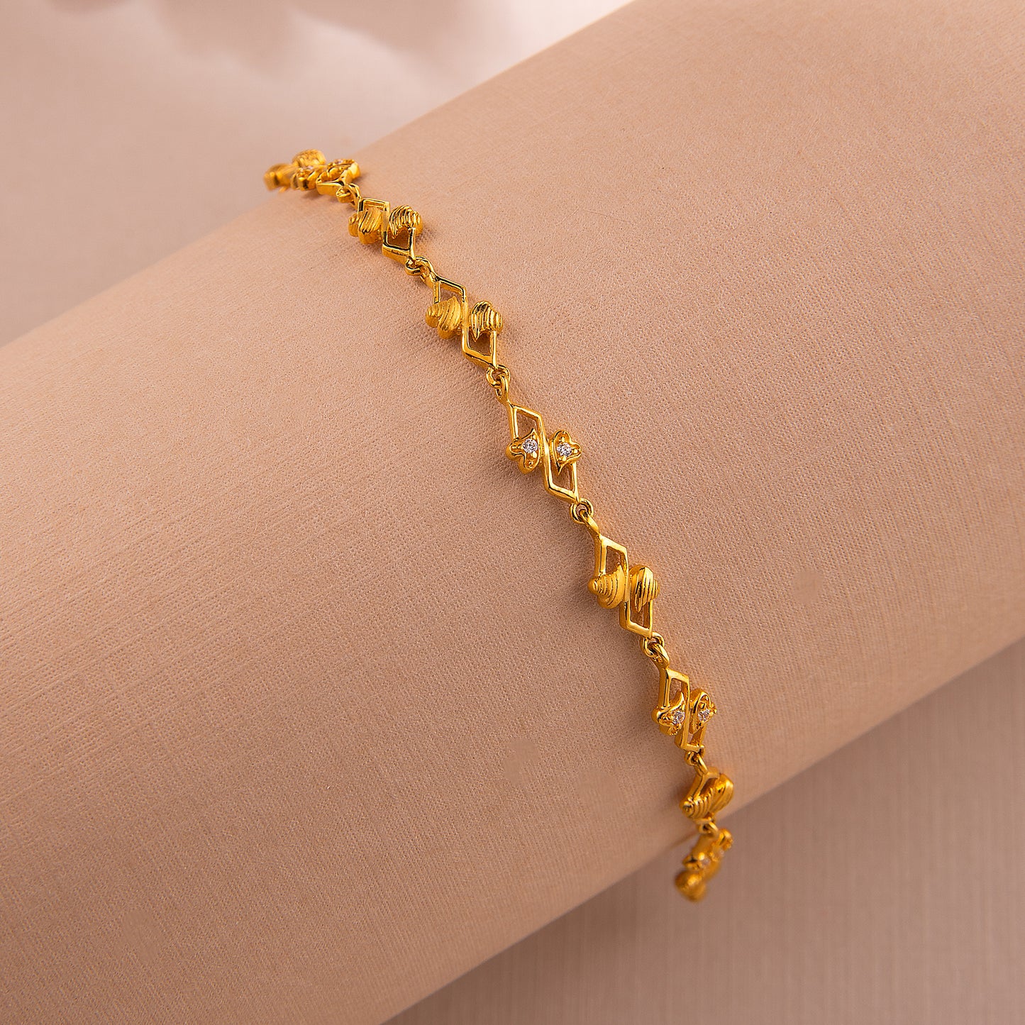 22KT Serenity Bracelet