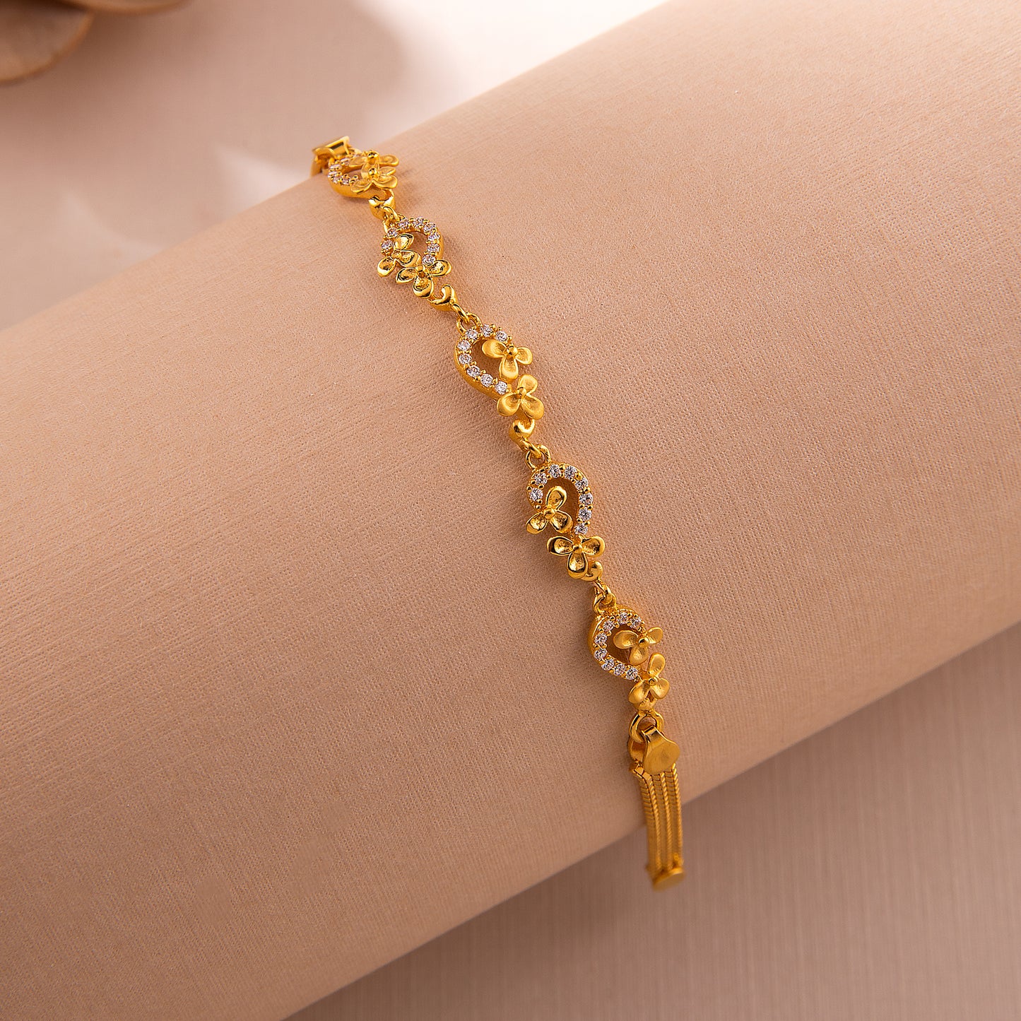 22KT Sadie Bracelet