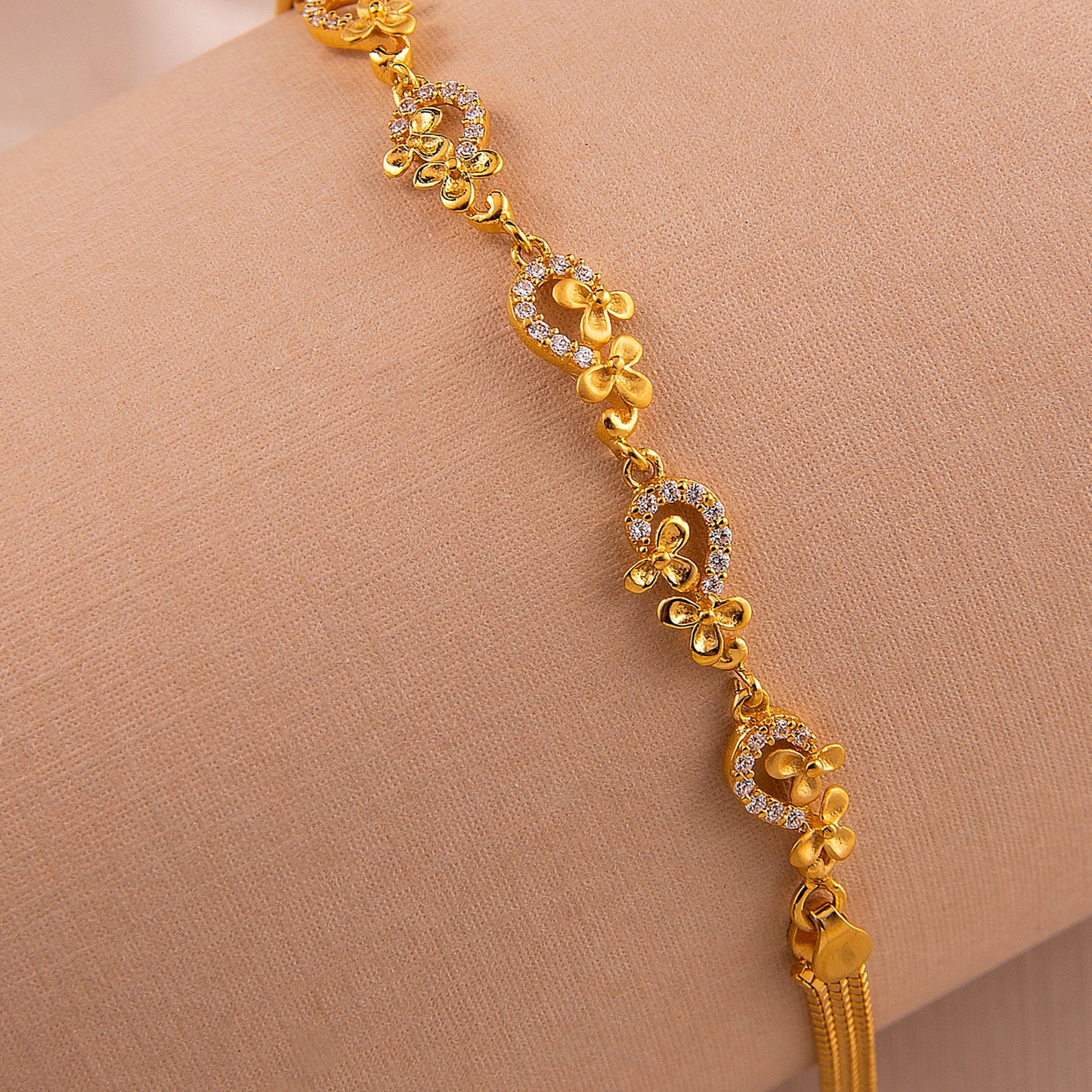 22KT Sadie Bracelet
