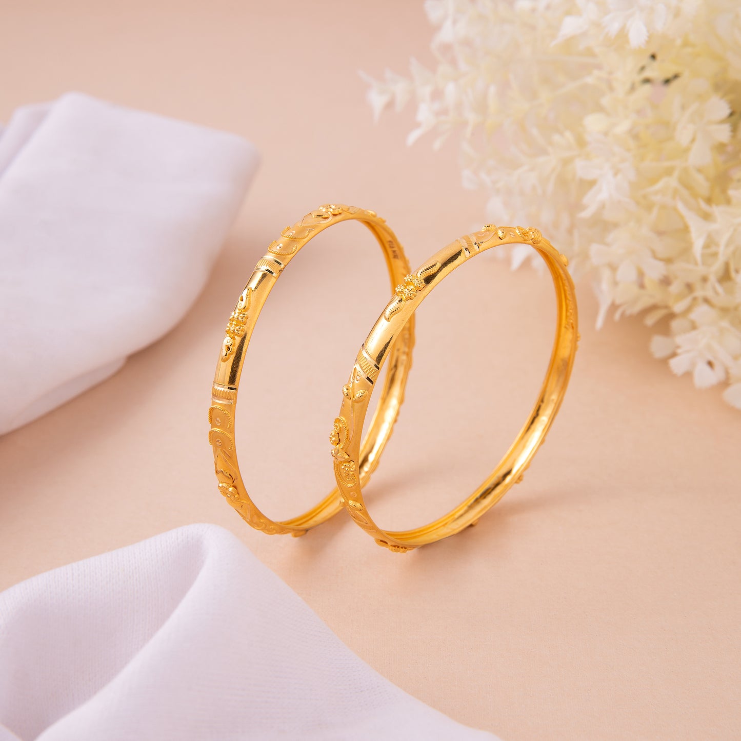 22KT LunaBangle