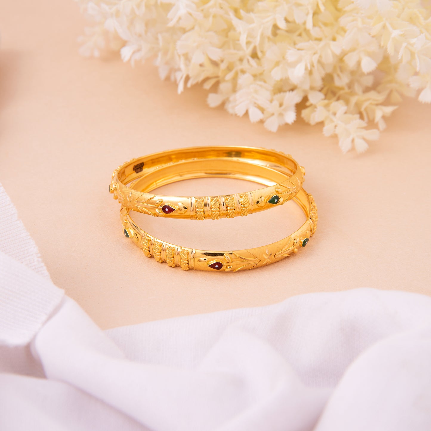 22KT Yogita Bangle