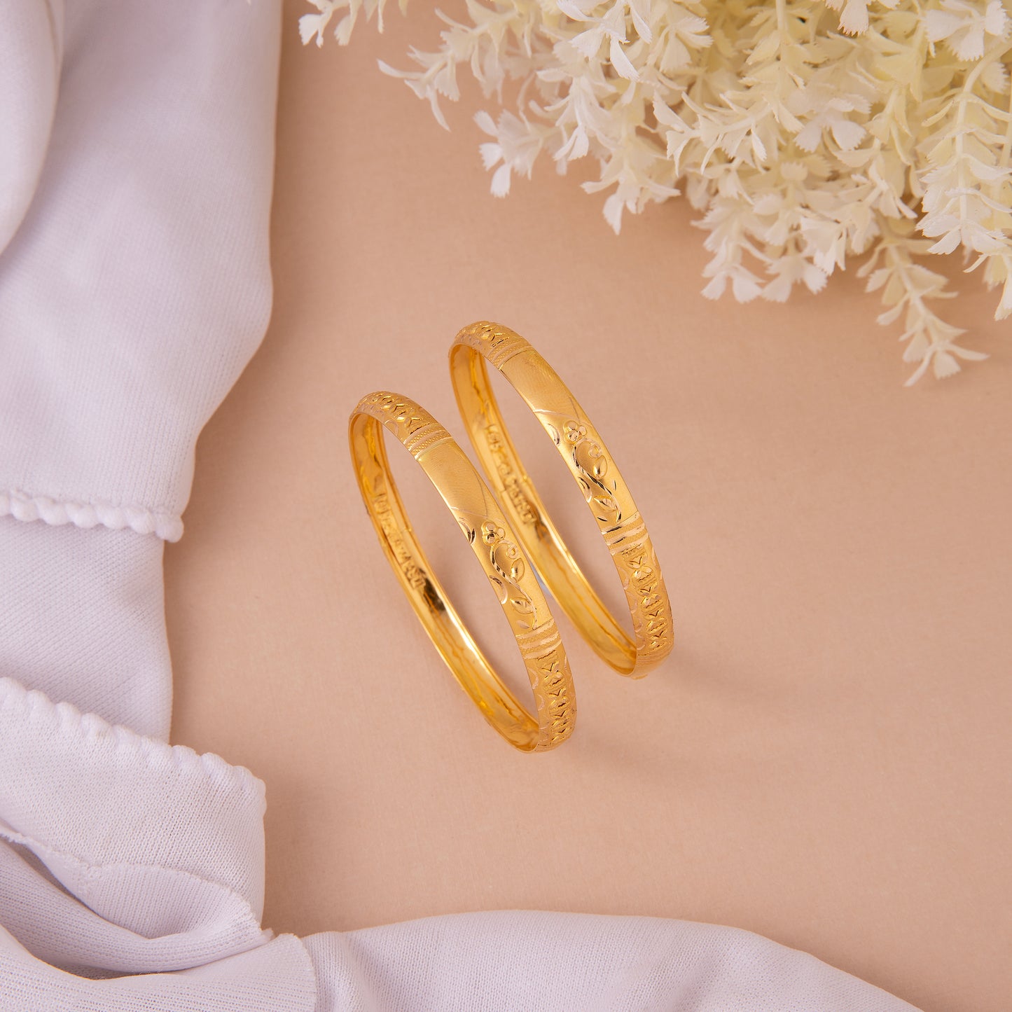 22KT Yamini Bangle