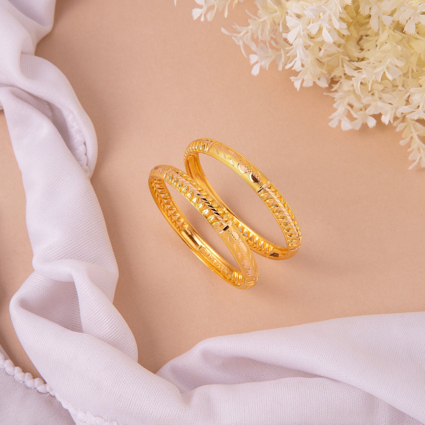 22KT Tara Bangle