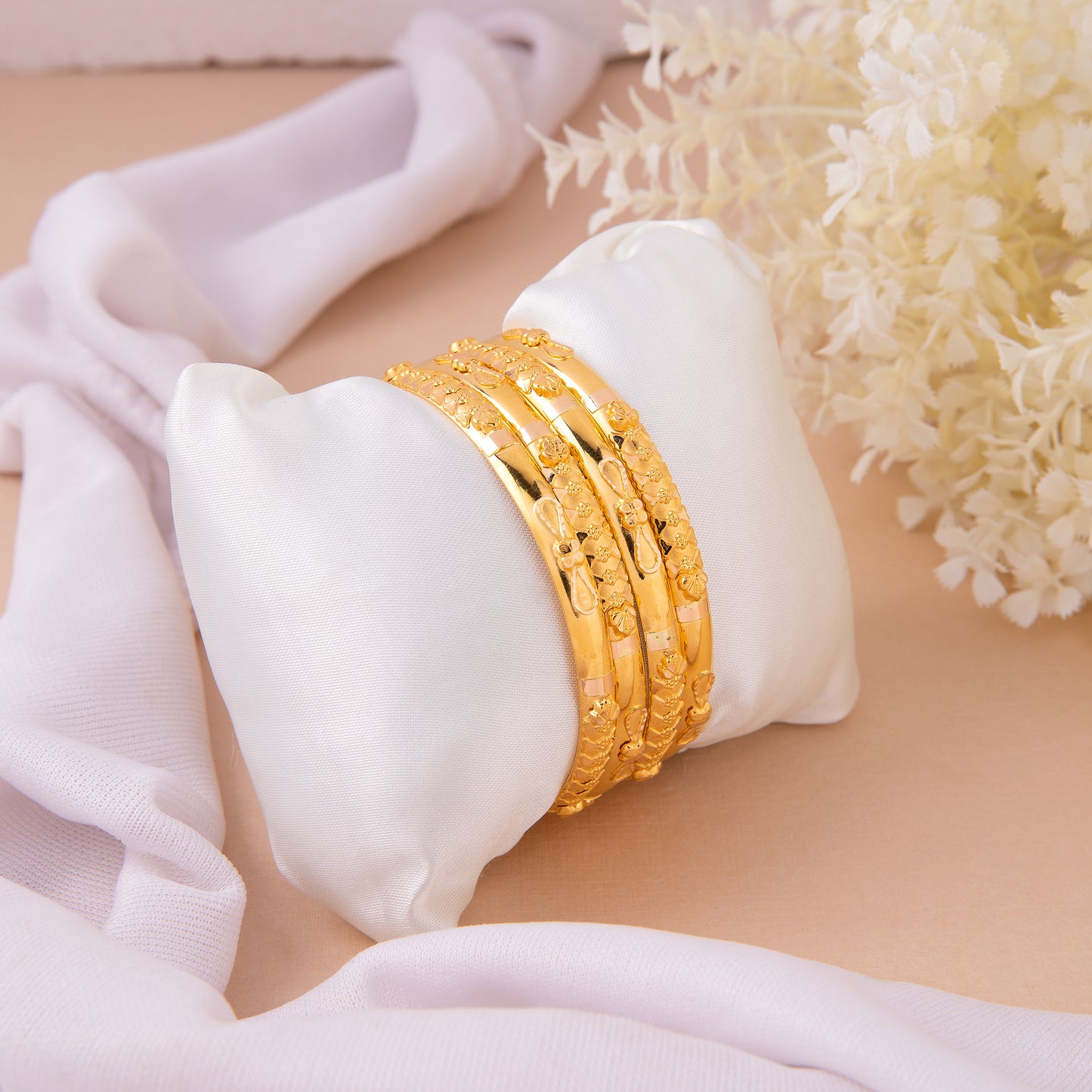 22KT Tripti Bangle