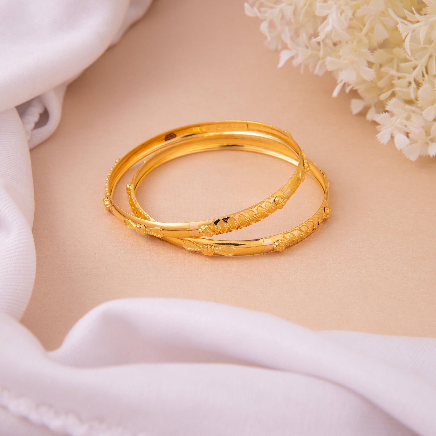 22KT Tripti Bangle