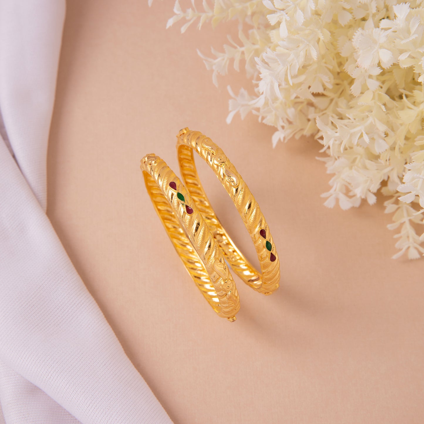 22KT Suchitra Bangle