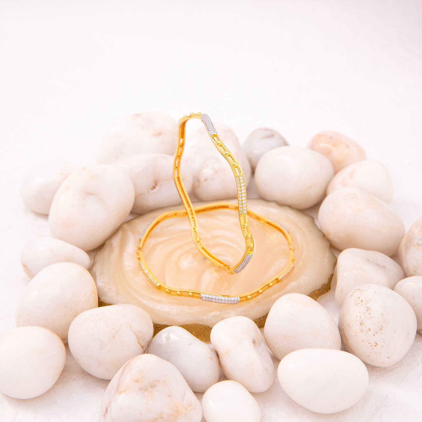22KT Saloni Bangle