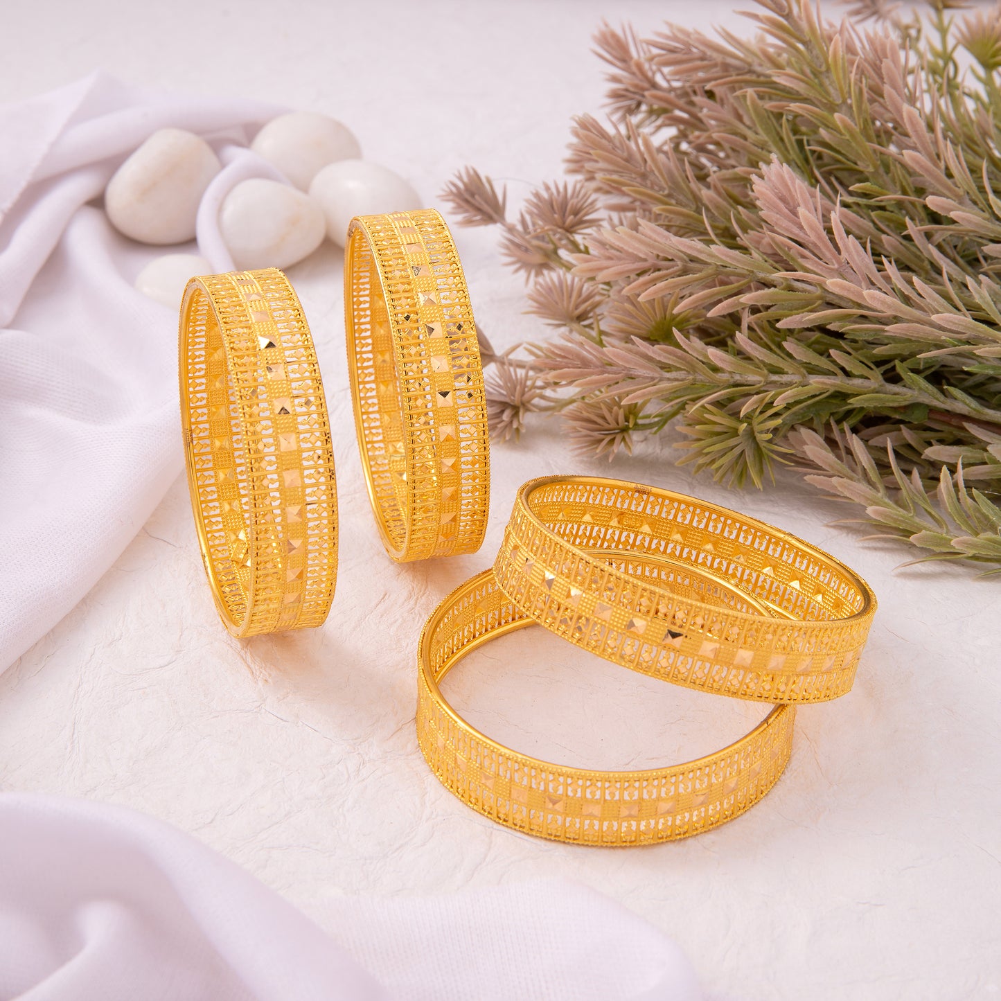 22KT Nupur Bangle