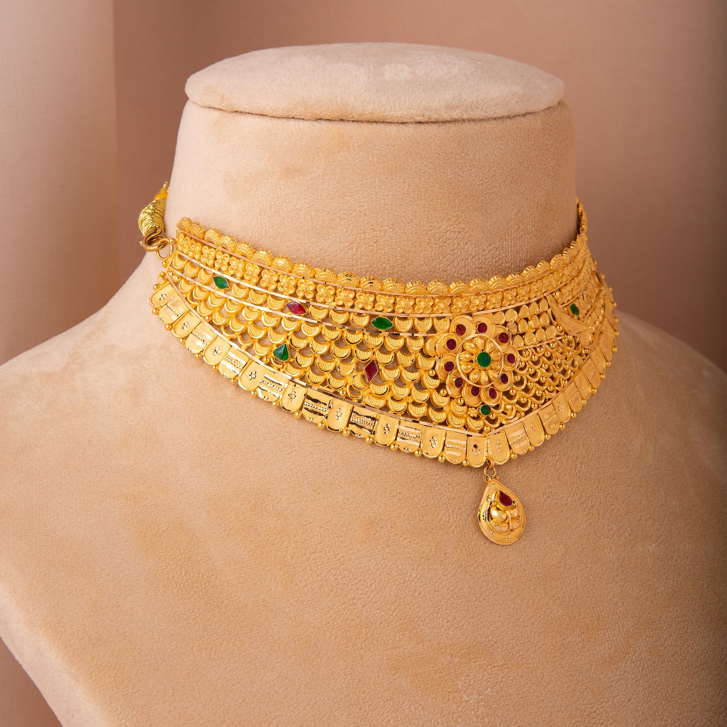 22KT Malini Choker