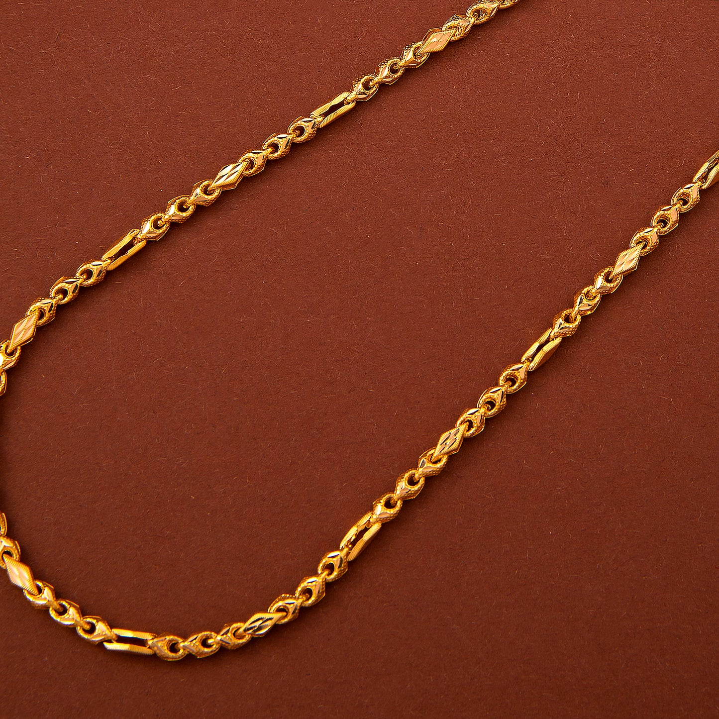 22KT Savitri Chain