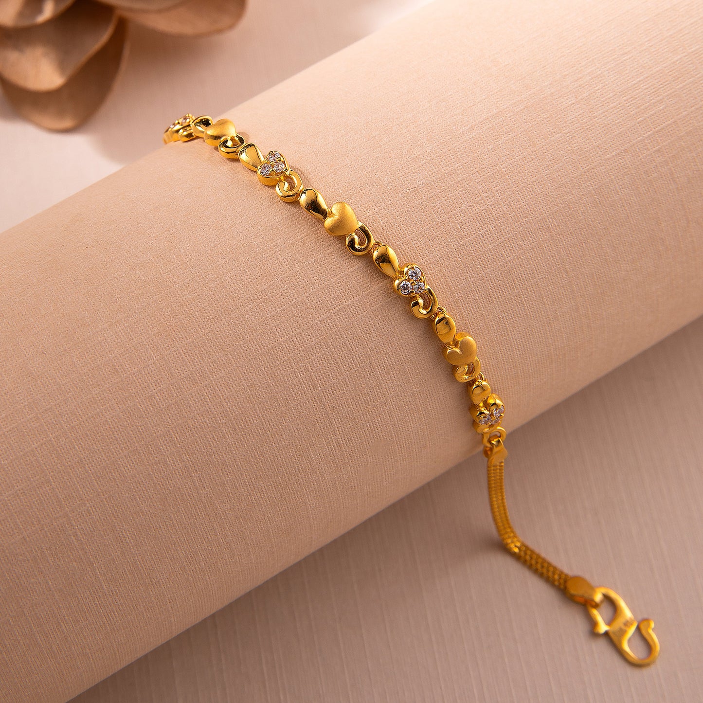 22KT Jasmine Bracelet