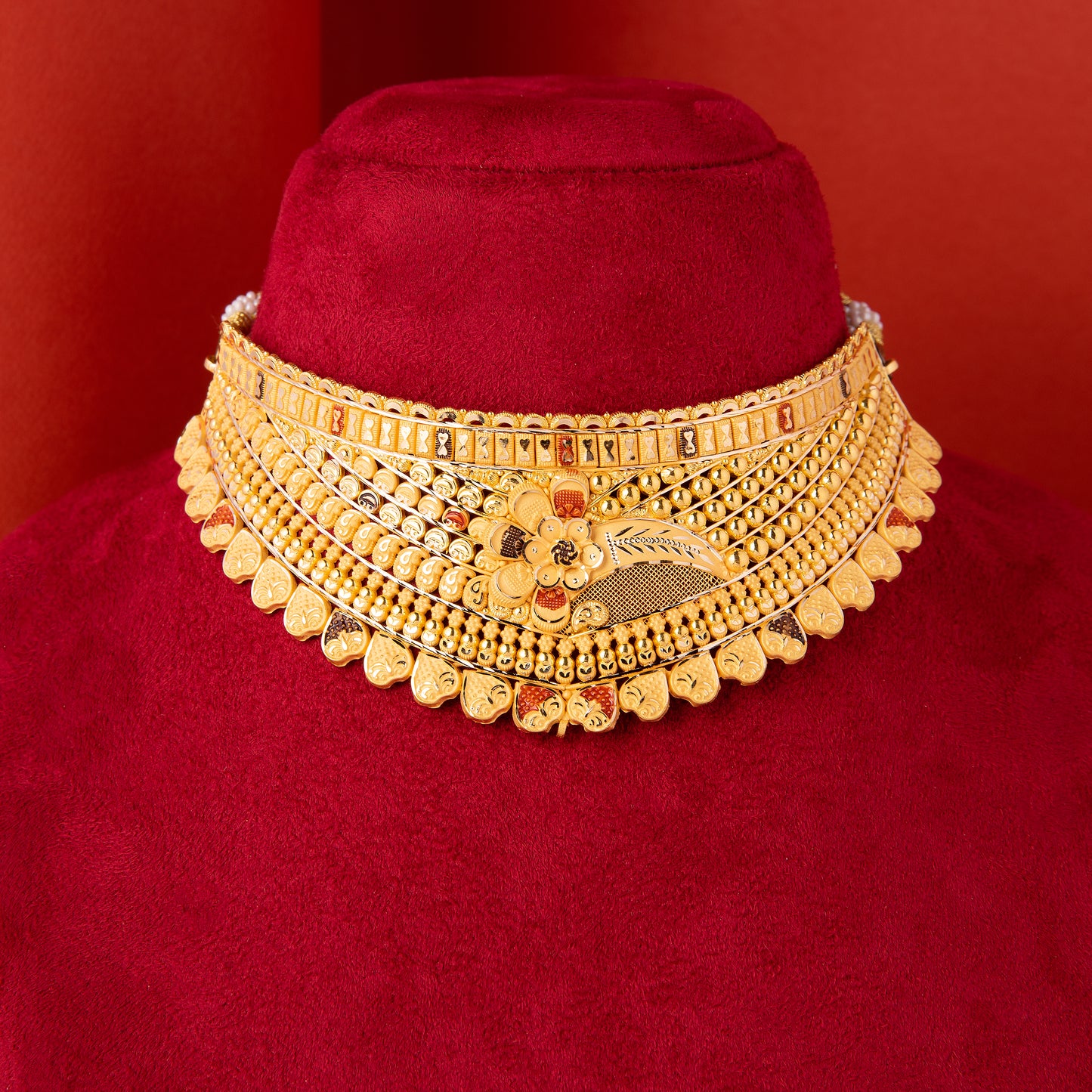 22KT Sakshi  Choker